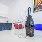 Sterflat 83 アパート