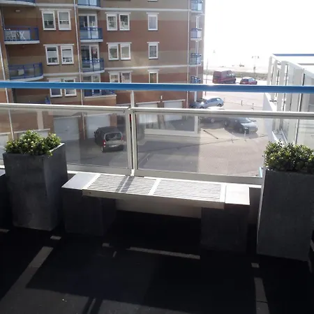 Sterflat 83 * Egmond aan Zee